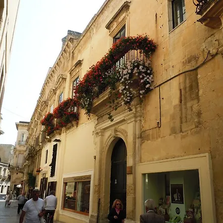 Casa Patarnello 莱切